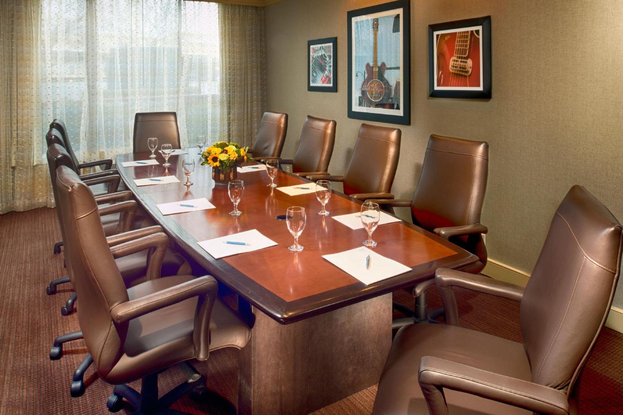Four Points By Sheraton Memphis East Екстер'єр фото