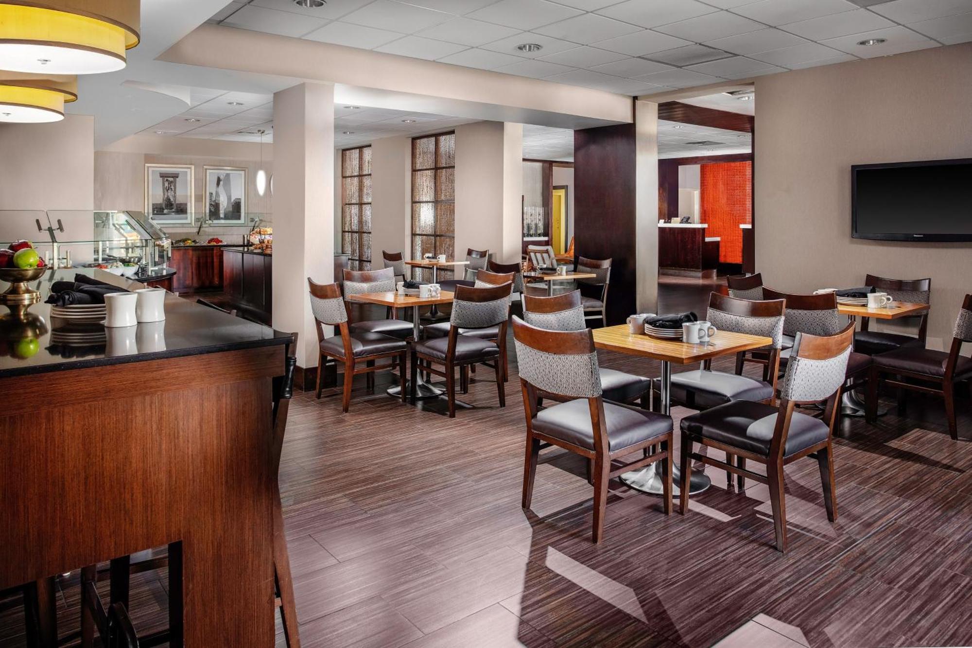 Four Points By Sheraton Memphis East Екстер'єр фото