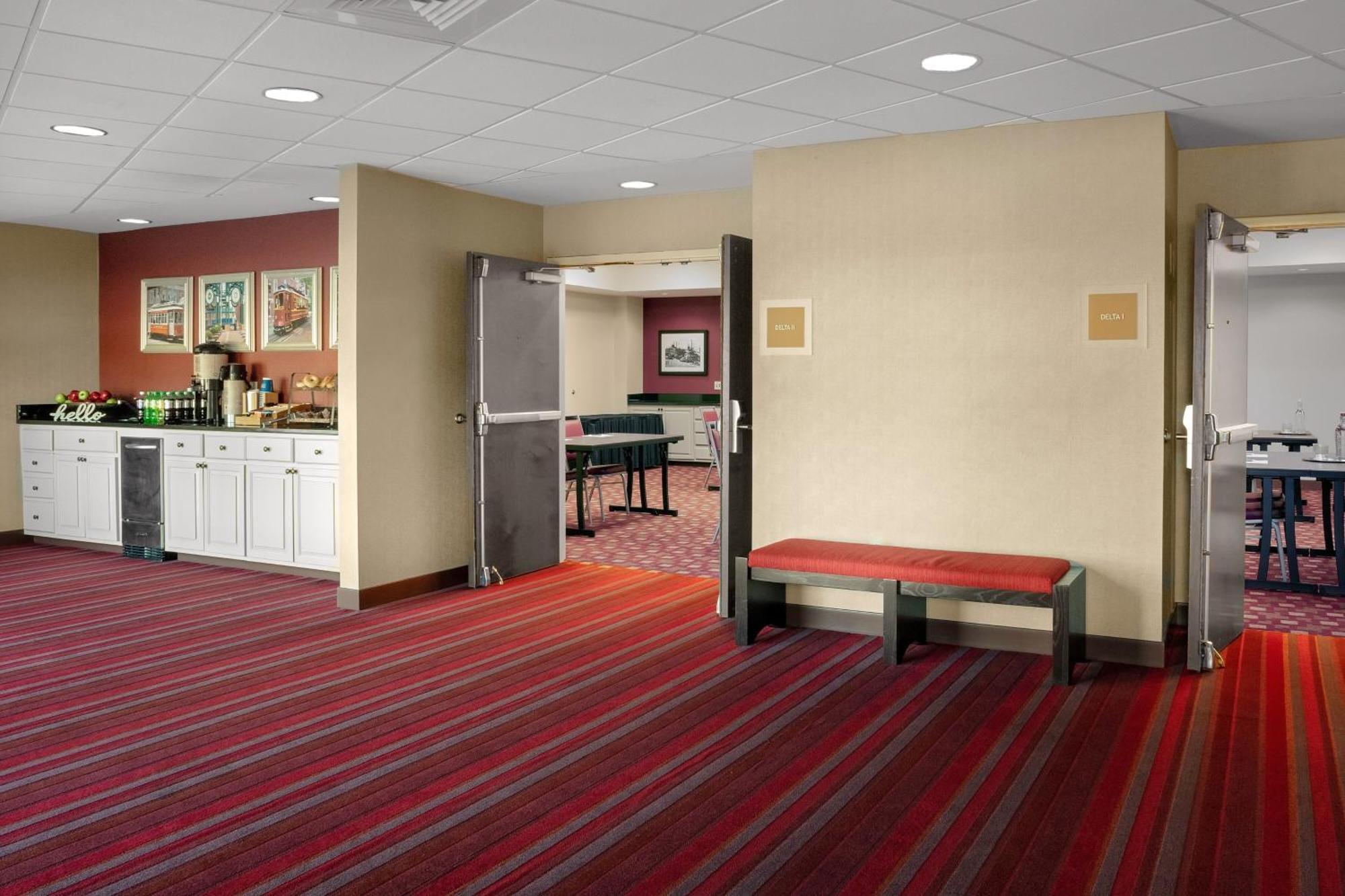 Four Points By Sheraton Memphis East Екстер'єр фото